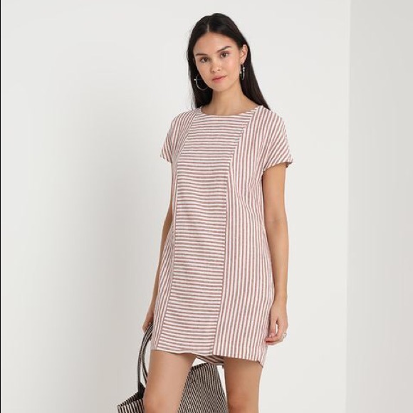 Madewell Stripe-Play Button Back Tee Dress - Picture 3 of 8